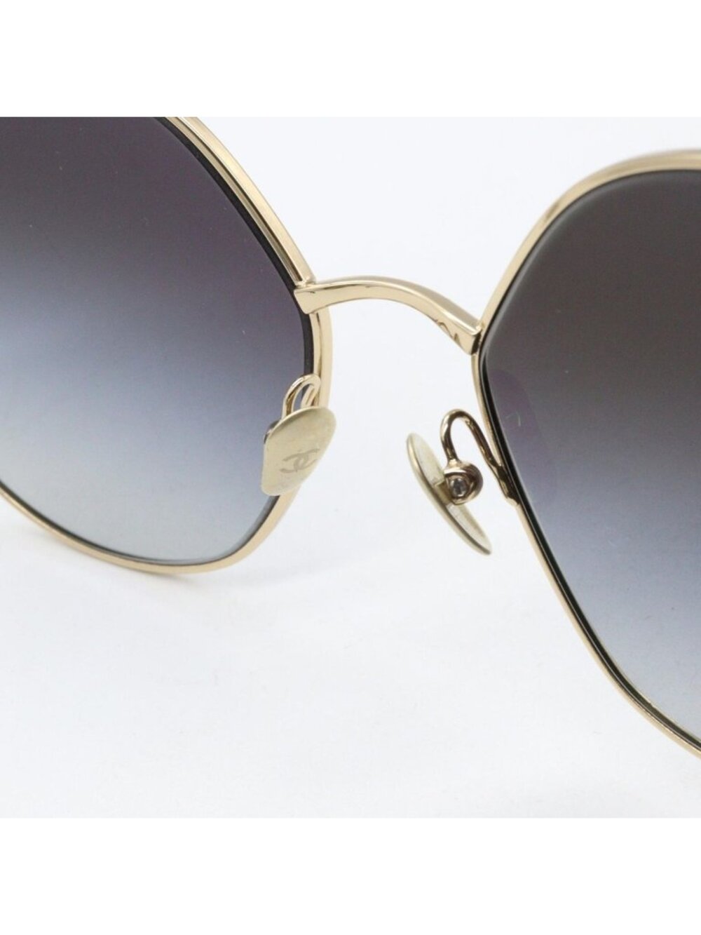 Chanel Sunglasses 395 S6 Gold Eyewear - Picture 6 of 6